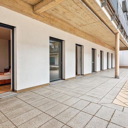 Stylish Flower Power Studio - Close To City Center & Public Transport - Ac & Wifi Vienna Exterior photo