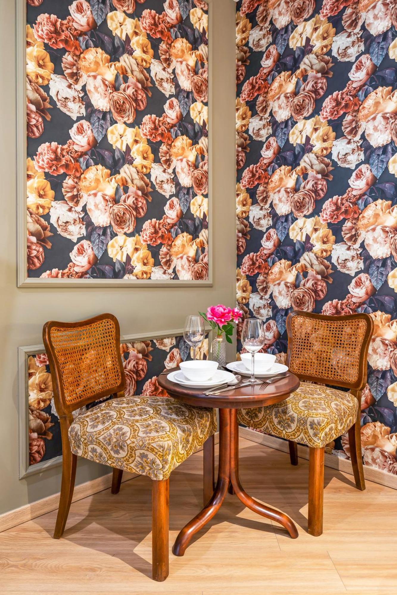 Stylish Flower Power Studio - Close To City Center & Public Transport - Ac & Wifi Vienna Exterior photo